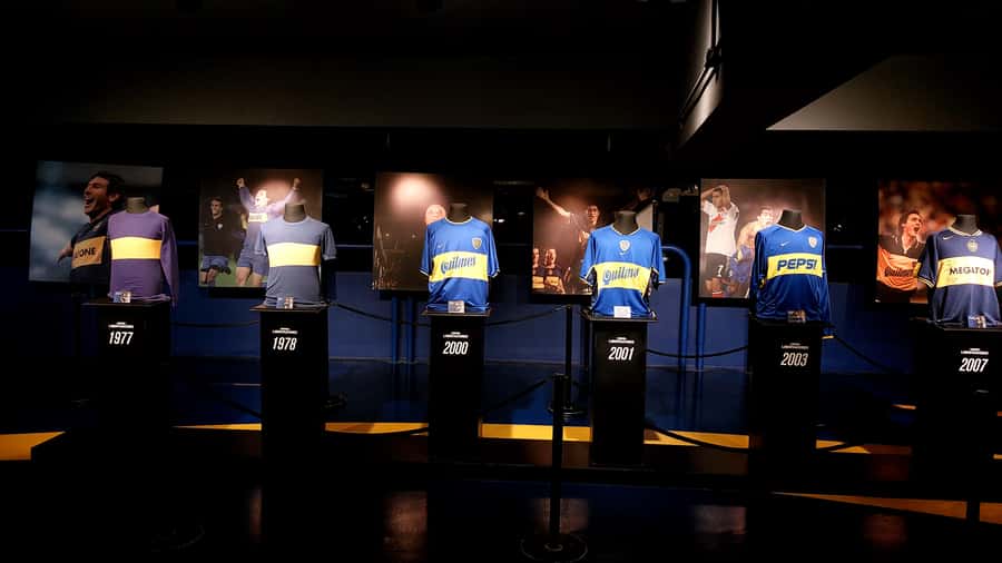 Buenos Aires: Boca Juniors and River Plate Football Tour - Stop 2: The Van Transfer (Use It to Get Grounded)