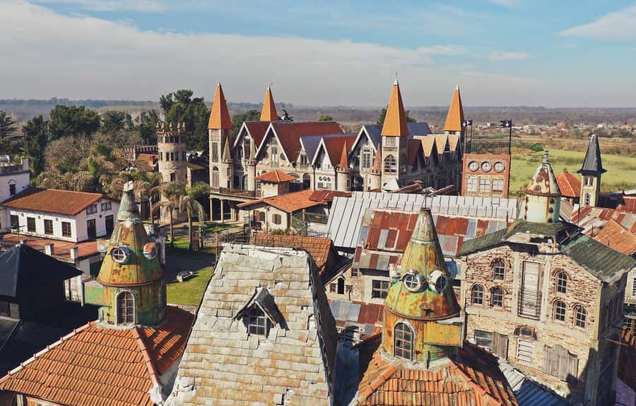 Buenos Aires: Campanopolis & The Medieval City Tour - Buenos Aires to Campanopolis: The Easy Escape Time