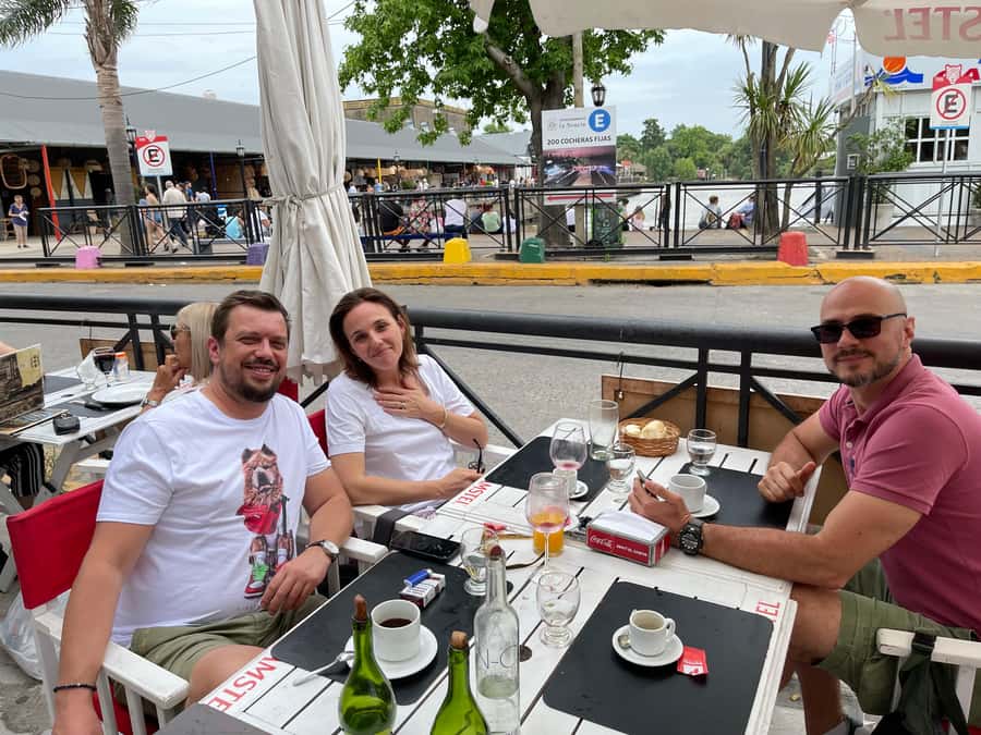 Buenos Aires: Customizable City Tour in Polish - A Polish-speaking guide turns Buenos Aires into something you can actually use