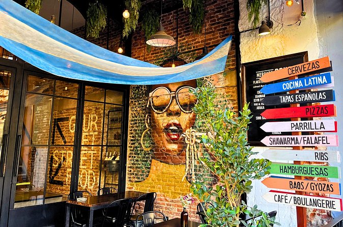 Buenos Aires Food Tour: Local Dishes, Steak, Empanada & More - Finish at the Palermo Soho and Hollywood Border: Alfajor and Gelato