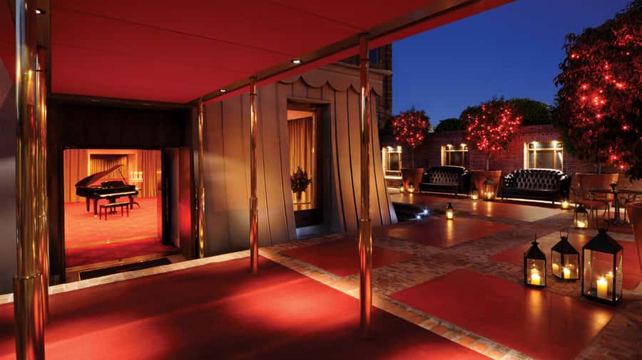 Buenos Aires: Rojo Tango Show with Optional Dinner - Dinner at 8:00 PM: make the evening a full Argentine meal