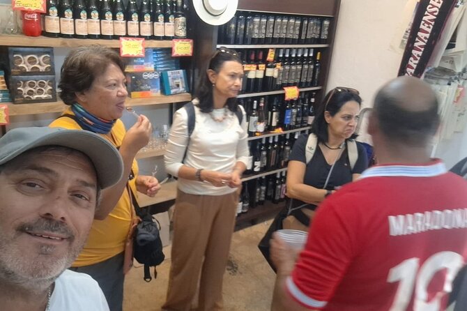 Guided Tour of the City of Buenos Aires - San Telmo’s market and old plazas: Mercado San Telmo and Plaza Dorrego