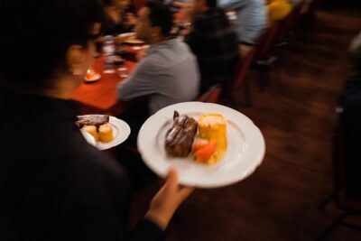 Palacio Tango: Tango Show at the Piazzolla Theater - What your night looks like: dinner, wine, and the wait for the show